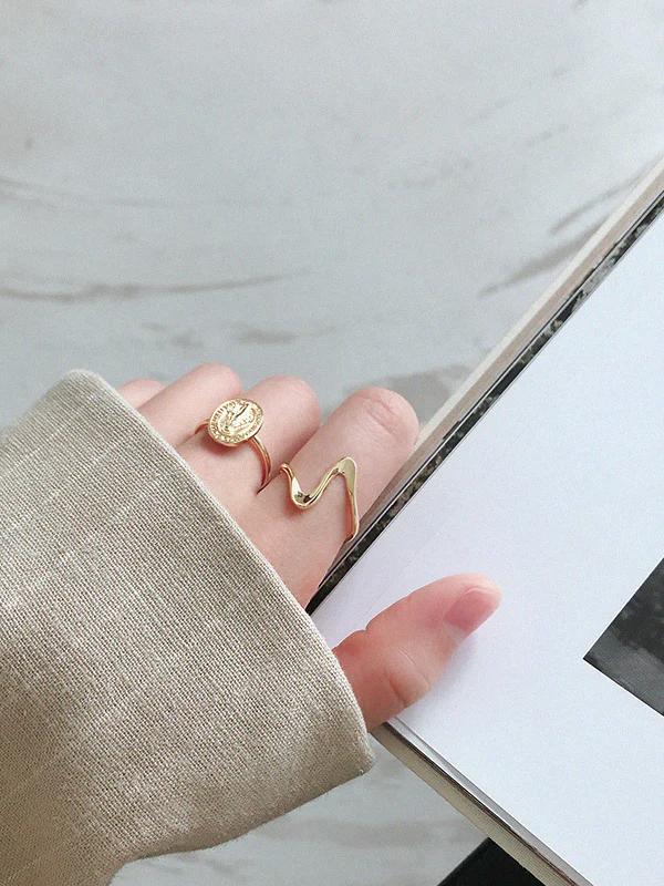 Wavy Pattern Ring