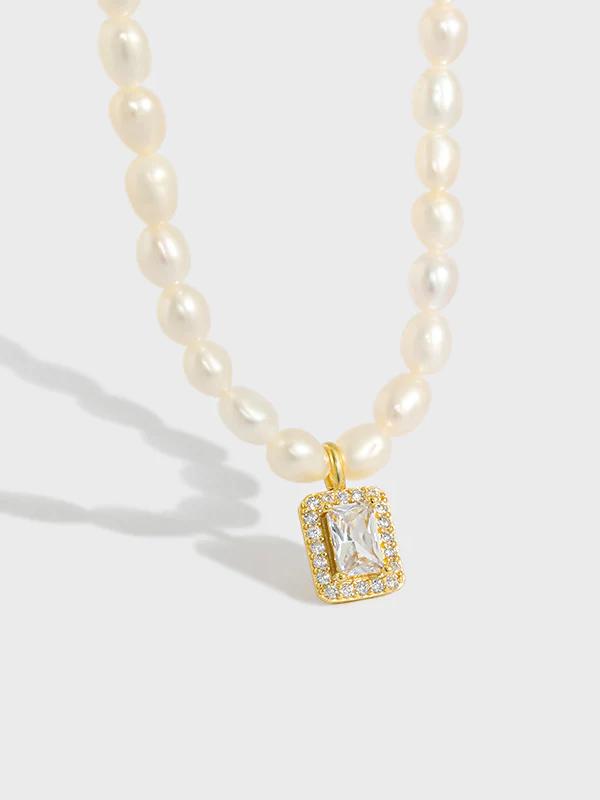 Amphitrite Pearl Necklace