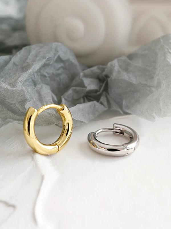 Coco Minimalist Hoop Earrings